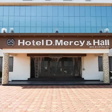 Capital O70964 Hotel D Mercy นาคปุระ ภายนอก รูปภาพ