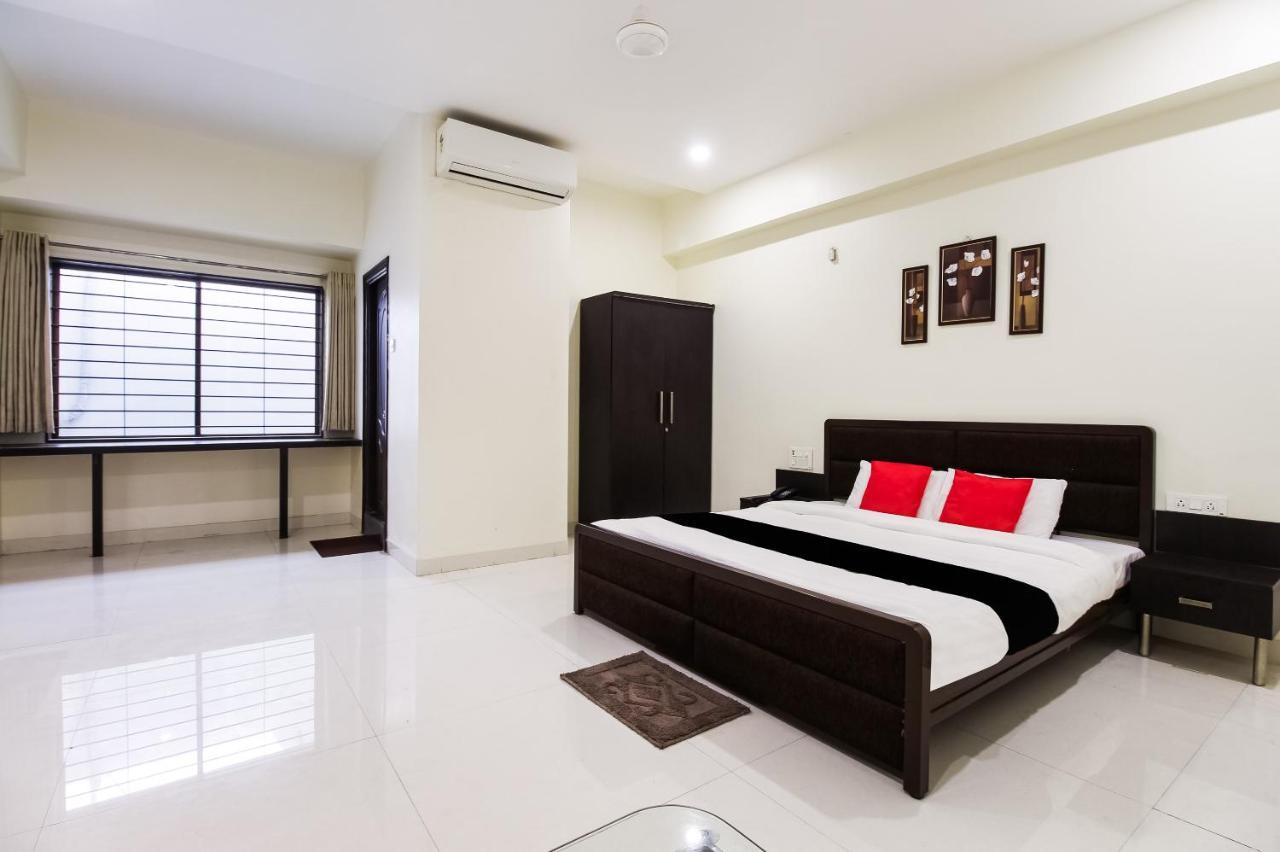 Capital O70964 Hotel D Mercy นาคปุระ ภายนอก รูปภาพ