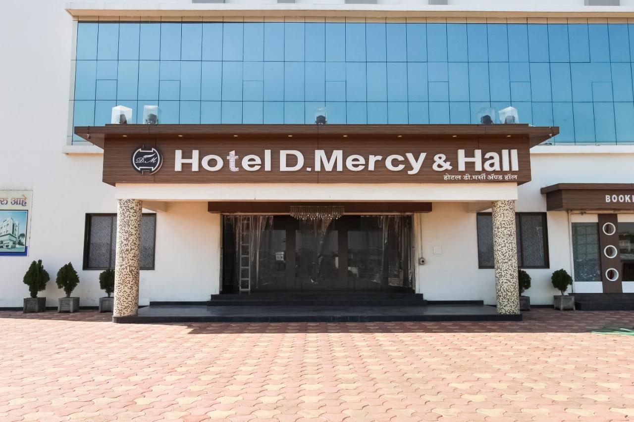 Capital O70964 Hotel D Mercy นาคปุระ ภายนอก รูปภาพ
